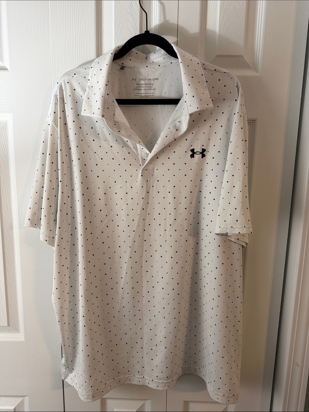 Under Armour Men’s White Polo with Black Micro Dot Print